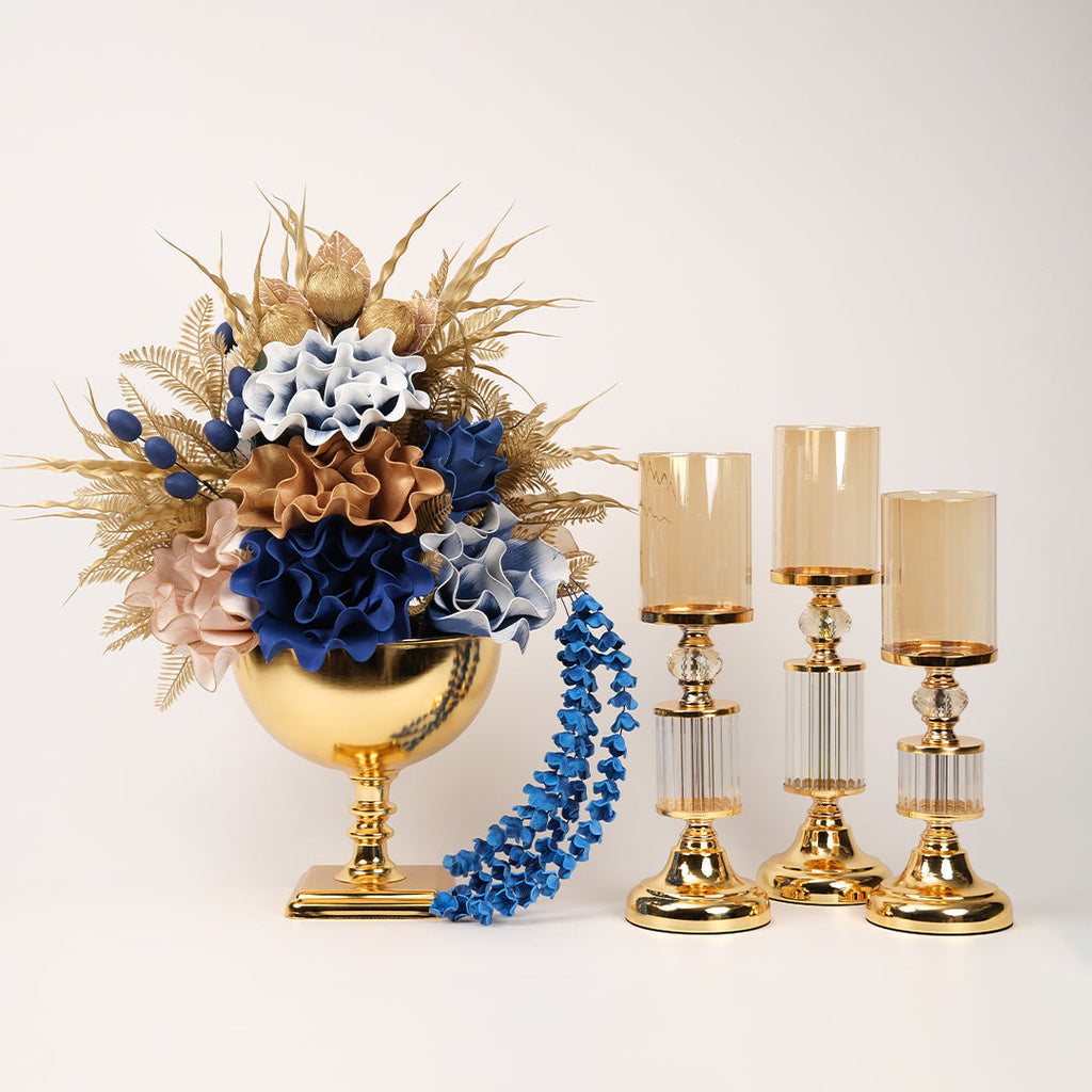 Yapay Çiçekli Kare Ayaklı Gold Şamdanlı Set No:8