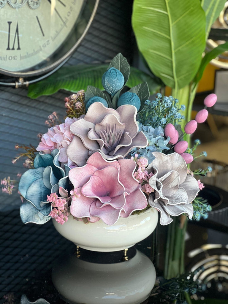 Yapay Çiçekli Beyaz Yassı Vazo No:1