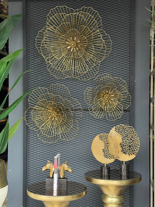 Metal Çiçek Motifli Duvar Dekoru Gold Üçlü