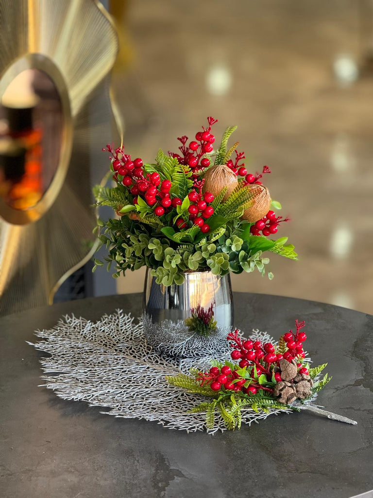 Yapay Kırmızı Kokinalı Gümüş Vazo Yaprak Supla Hediyeli