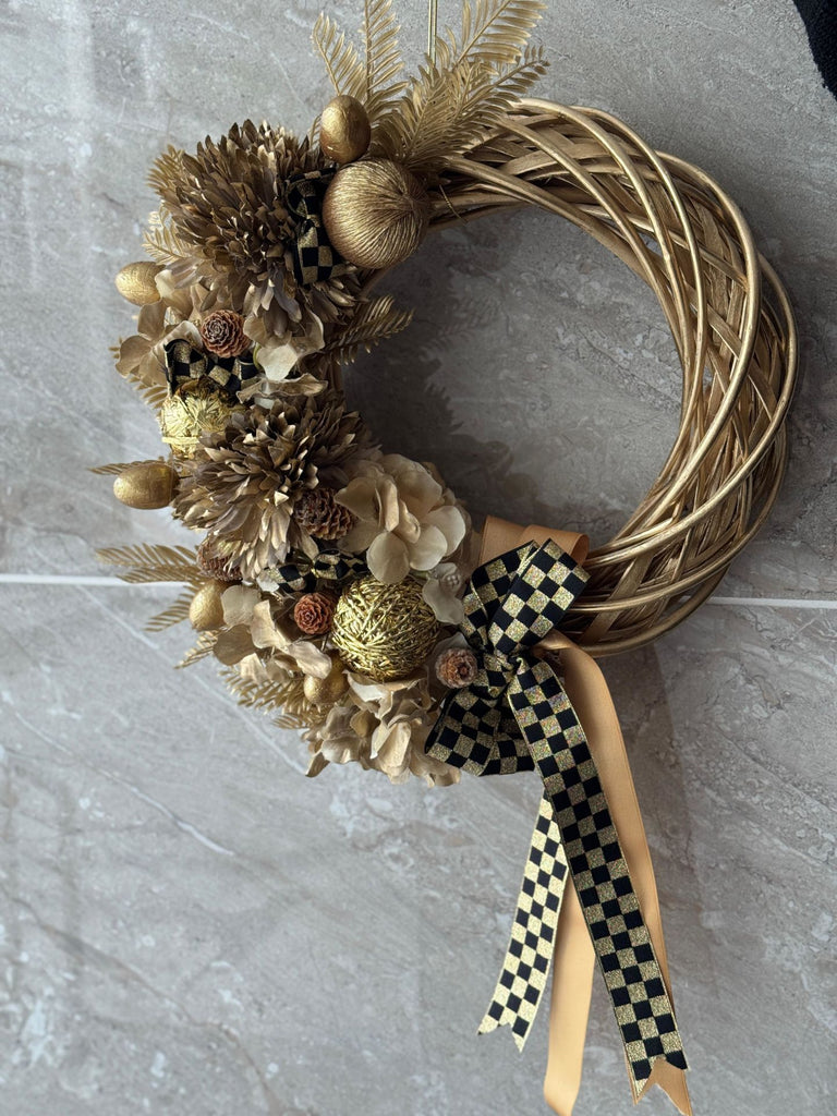 Yapay Çiçekli Hasır Kapı Süsü No:4