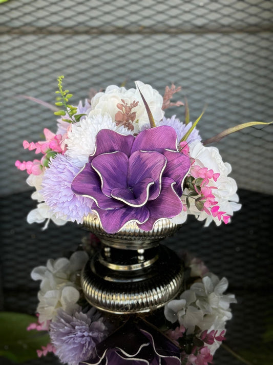 Yapay Çiçekli Gümüş Çizgili Vazo No:4