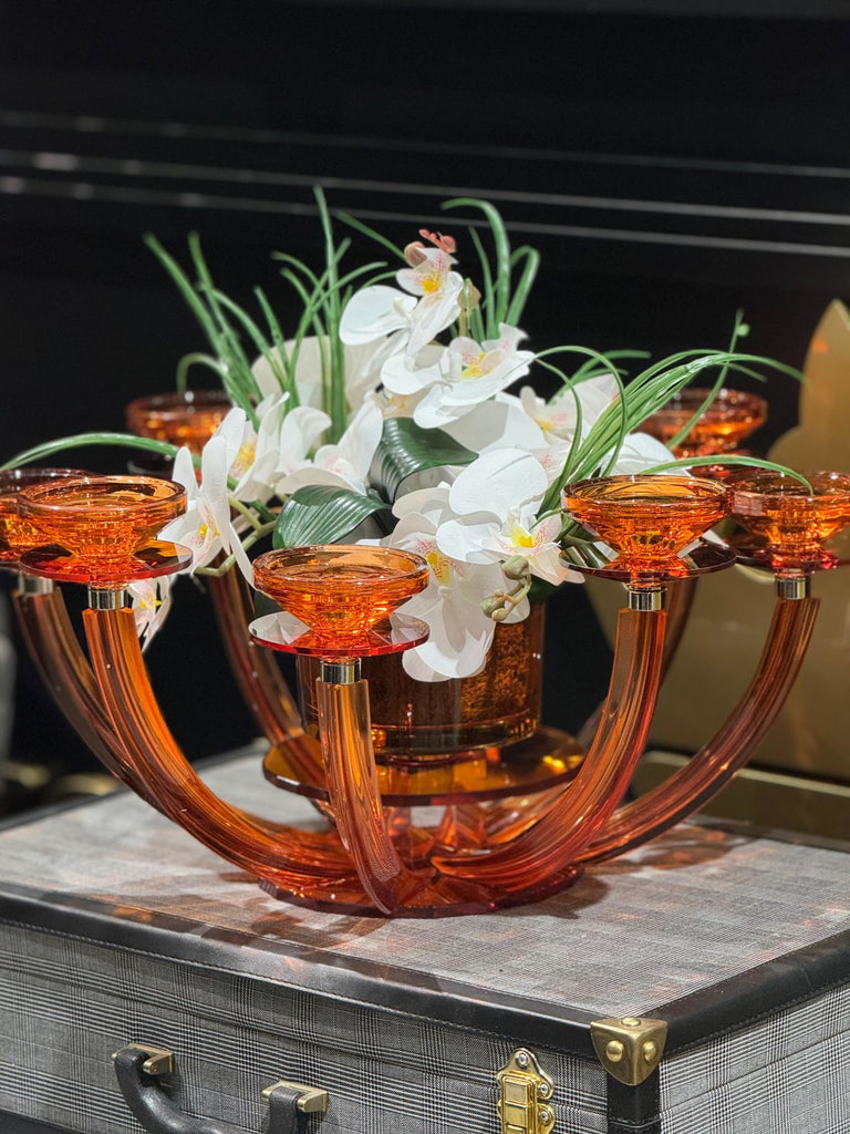 8 Kollu Turuncu Renk Kristal Şamdan & Orkide Tanzimli Vazo